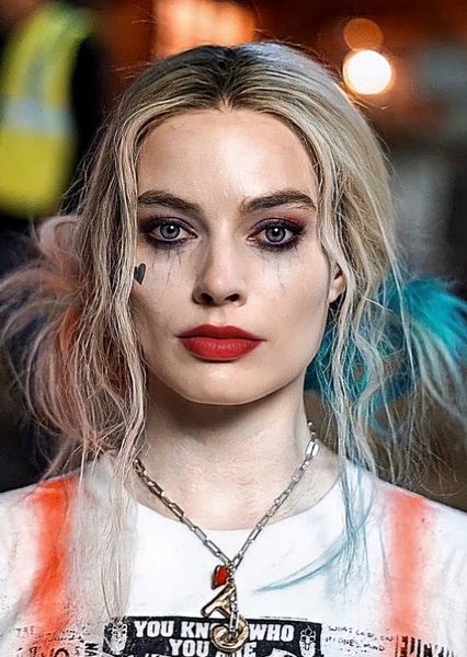 Margot Robbie photo