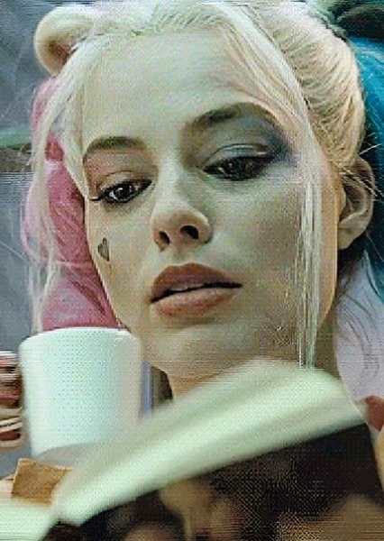 Margot Robbie photo