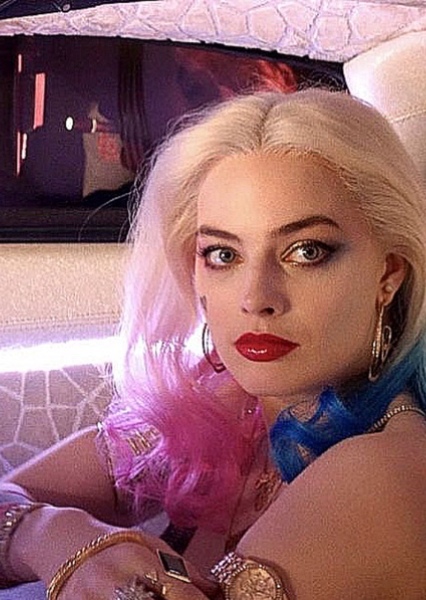 Margot Robbie photo