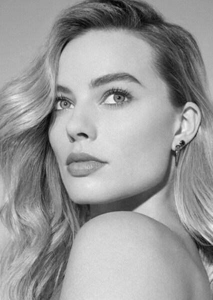 Margot Robbie photo