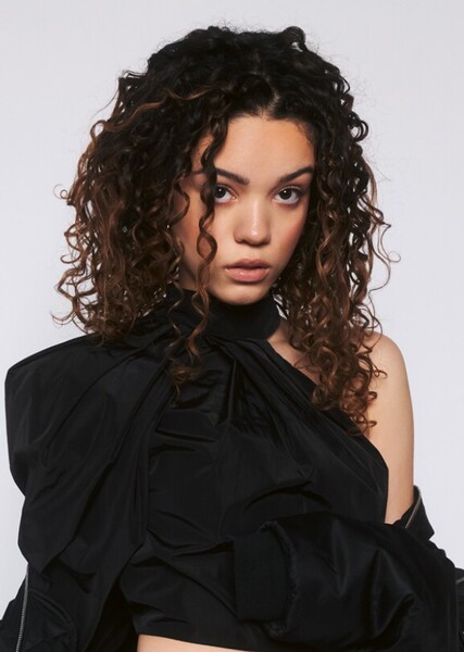 Maria Almeida photo