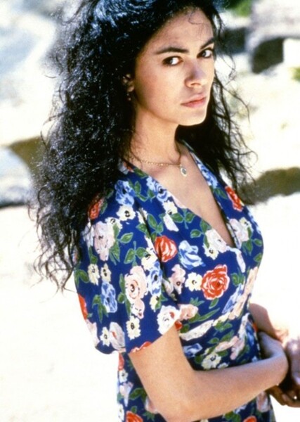 Maria Grazia Cucinotta photo