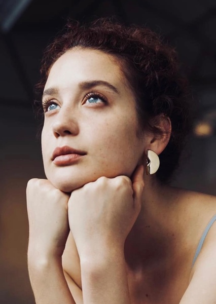 María Pedraza photo