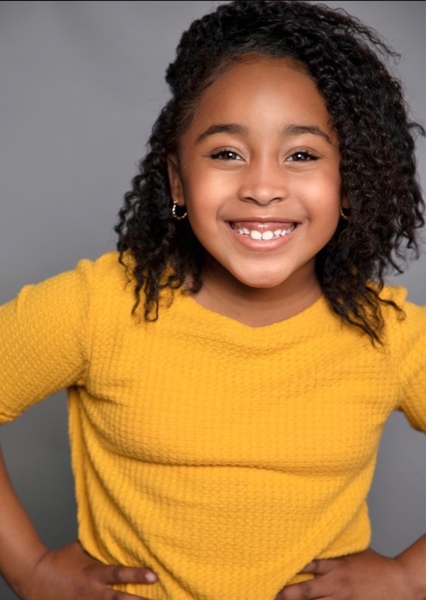 Mariah Tavares photo