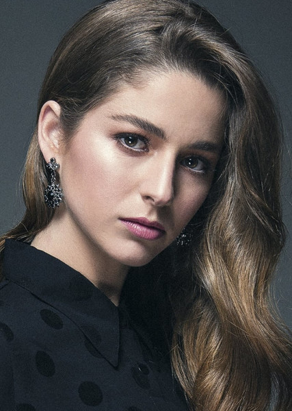 Mariana Di Girólamo photo