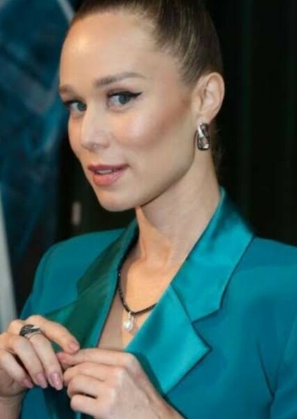 Mariana Ximenes photo