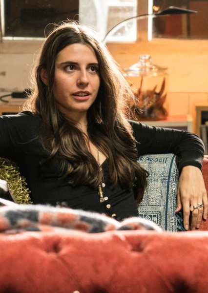 Marianne Rendón photo