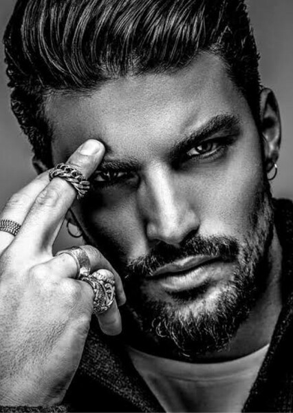Mariano Di Vaio photo