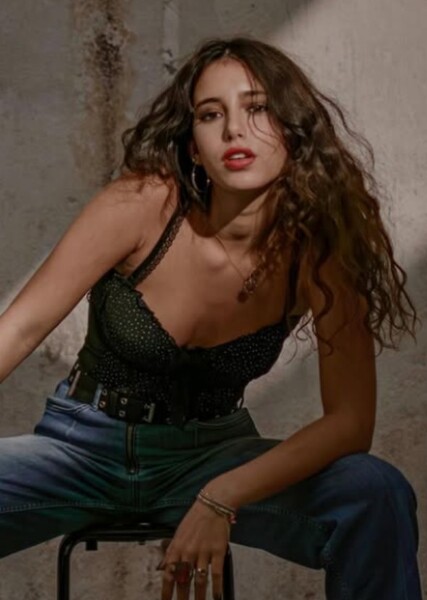 Marie Massoni photo