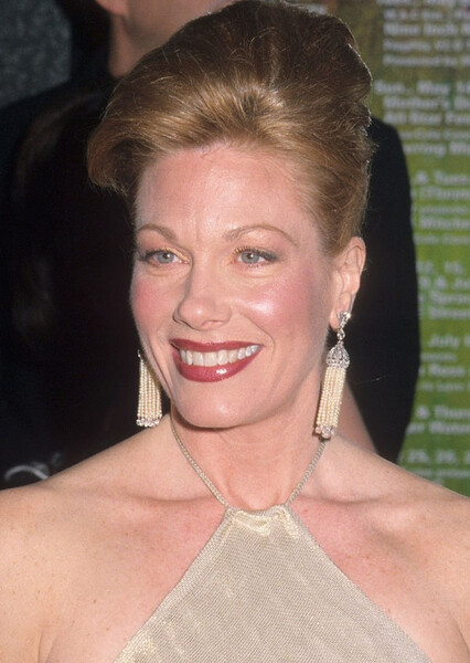 Marin Mazzie photo