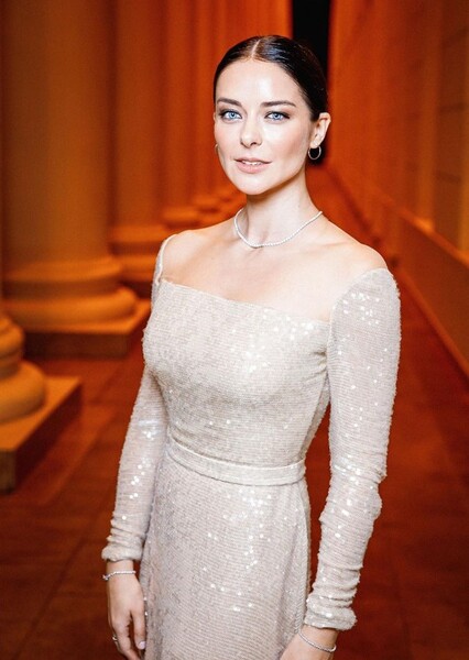 Marina Aleksandrova photo