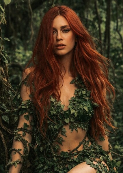 Marina Ruy Barbosa photo