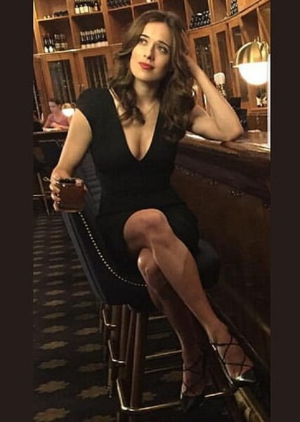 Marina Squerciati photo