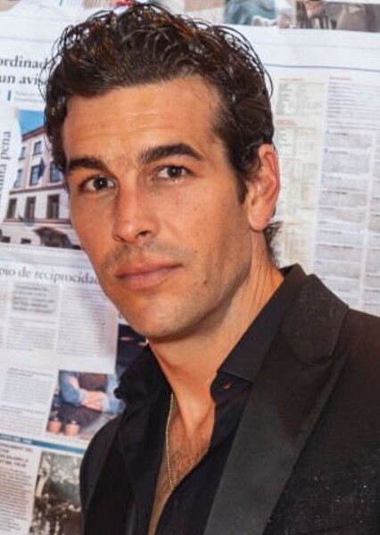 Mario Casas photo