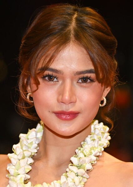 Maris Racal
