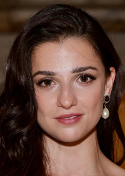 Marisa Abela photo