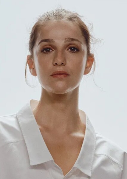 Marisa Abela photo