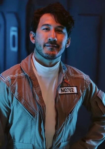 Mark Fischbach photo