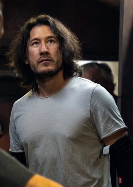 Mark Fischbach photo