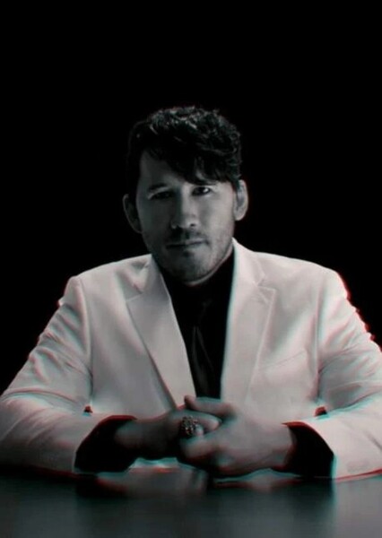 Mark Fischbach photo