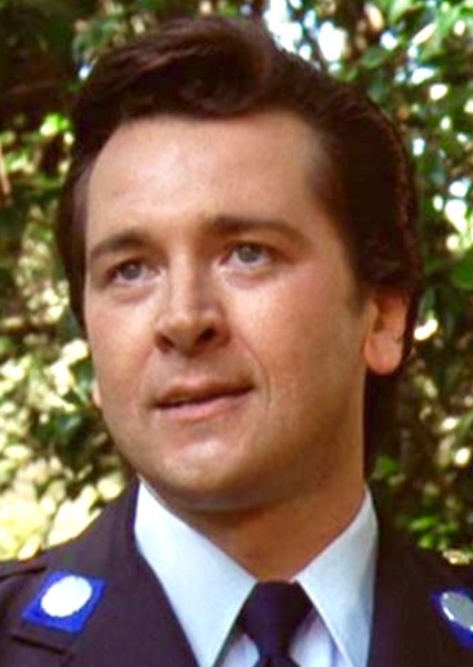 Mark Lindsay Chapman photo