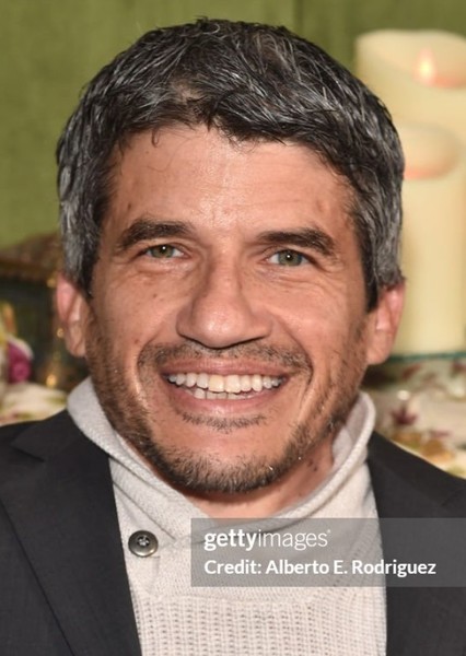 Mark Povinelli photo