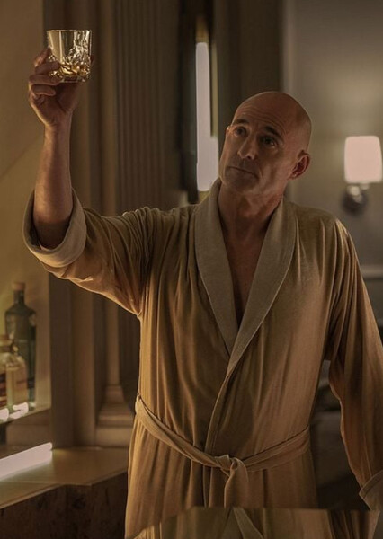 Mark Strong photo
