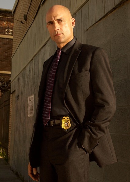 Mark Strong photo
