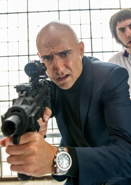 Mark Strong photo