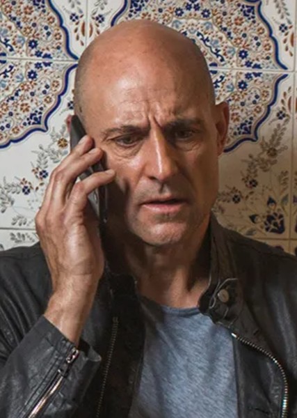 Mark Strong photo