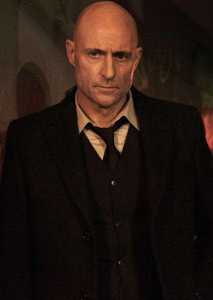 Mark Strong photo