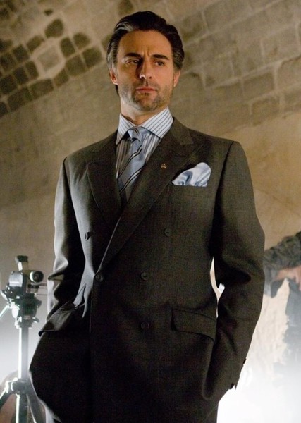Mark Strong photo
