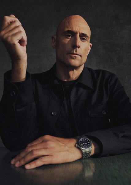 Mark Strong photo