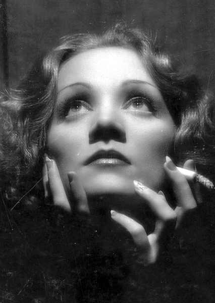Marlene Dietrich photo
