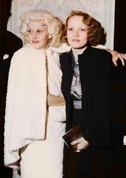 Marlene Dietrich and Greta Garbo photo