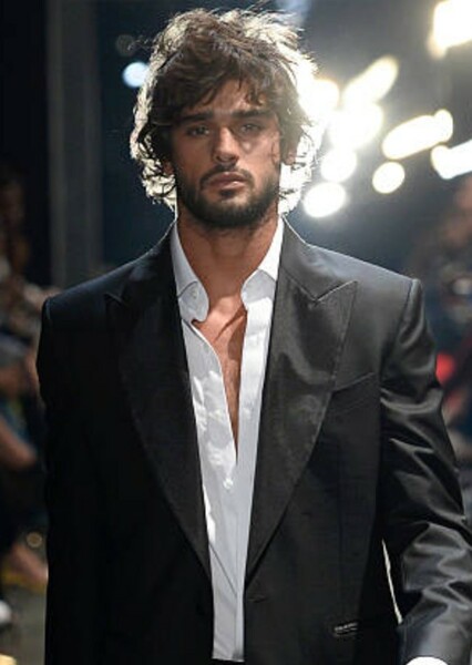 Marlon Teixeira photo