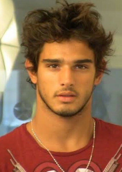 Marlon Teixeira photo