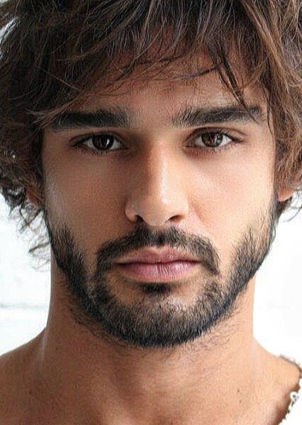 Marlon Teixeira photo