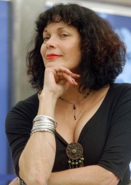 Martine Beswick photo