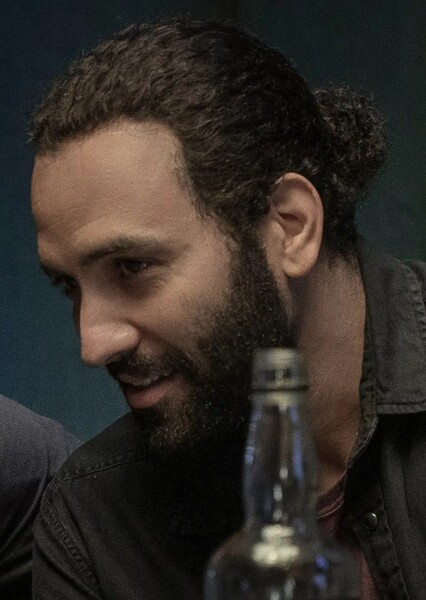 Marwan Kenzari photo
