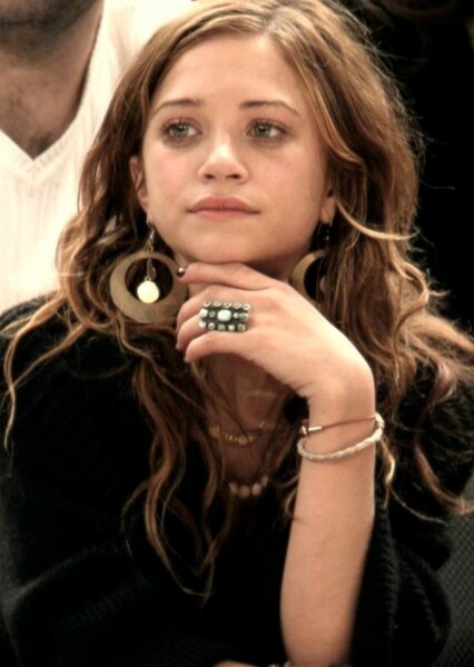 Mary-Kate Olsen photo