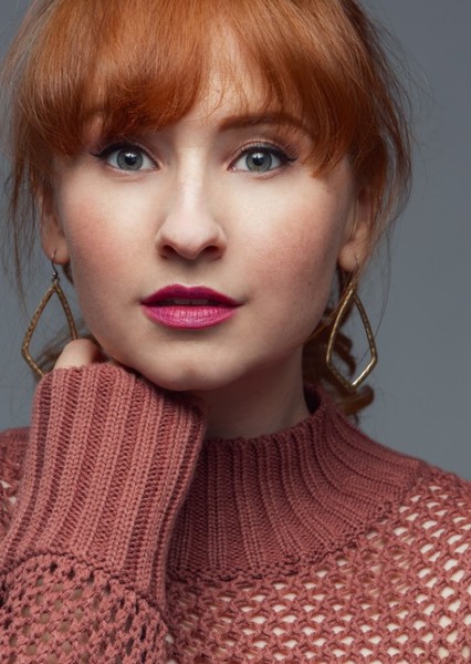 Mary Kate Wiles photo