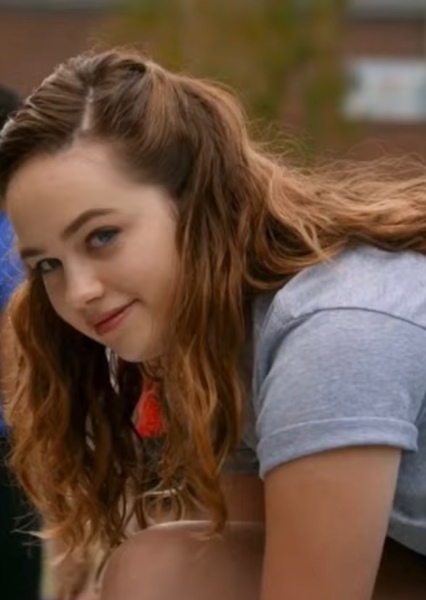 Mary Mouser