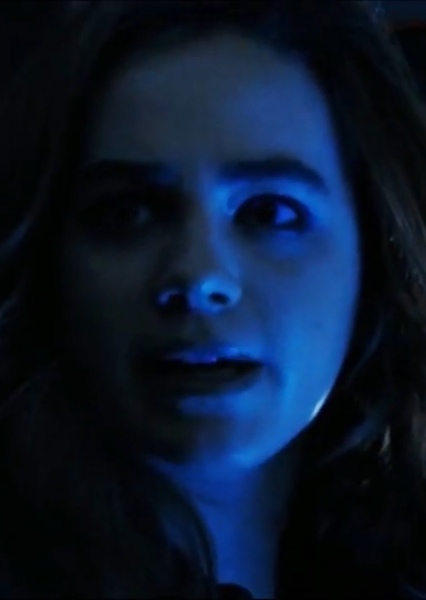 Mary Mouser