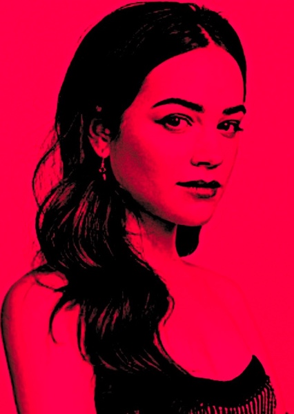 Mary Mouser photo