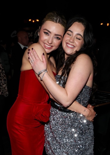Mary Mouser and Peyton List photo
