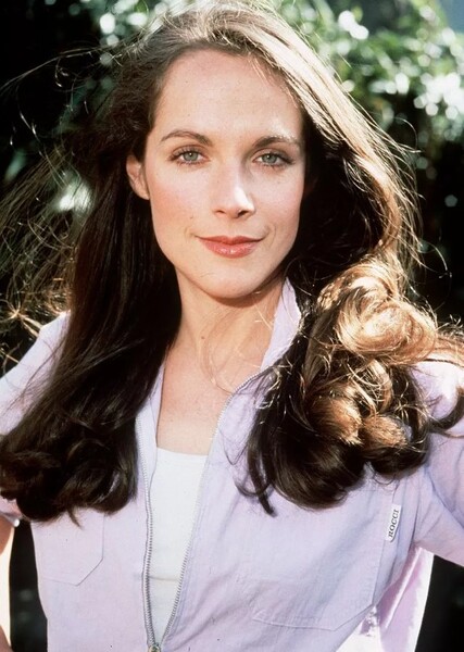 Mary Tamm photo