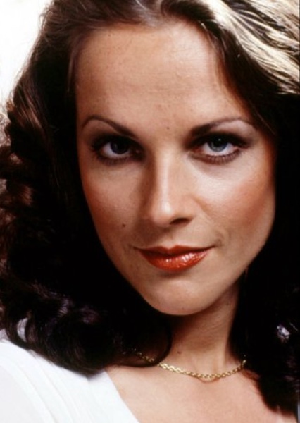 Mary Tamm photo