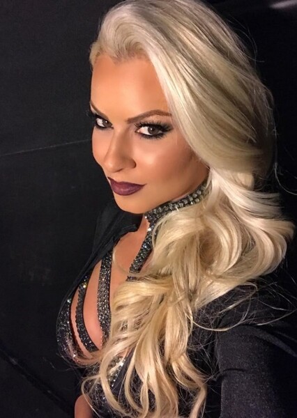 Maryse Ouellet Mizanin photo