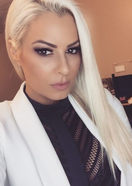Maryse Ouellet Mizanin photo